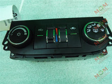 Load image into Gallery viewer, Temperature Controls Chevrolet Impala 2012 - MM811467
