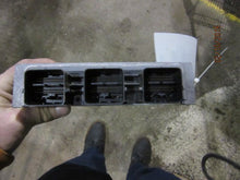 Load image into Gallery viewer, ECU ECM Computer CROWN VICTORIA 2006 - MM816490