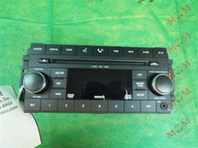 Load image into Gallery viewer, RADIO Chrysler Sebring Dodge Avenger 2007 07 2008 08 AM FM 6CD - MM817238