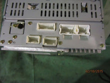 Load image into Gallery viewer, AM FM 6 DISC CD RADIO Nissan Titan 2006 06 - MM824142