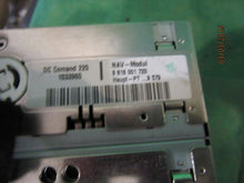 Load image into Gallery viewer, Radio S430 S500 S600 S55 CL500 2002 02 2003 03 2004 04 AM FM CD Nav - MM827874
