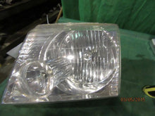Load image into Gallery viewer, HEADLIGHT LAMP ASSEMBLY Explorer Explorer Sport Trac 02-05 Left - MM834801