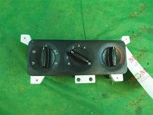 Load image into Gallery viewer, Temperature Controls FREELANDER 2005 - MM849692