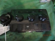 Load image into Gallery viewer, Temperature Controls Toyota Tundra 2013 - MM850604