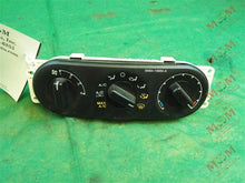 Load image into Gallery viewer, DASH MOUNTED TEMPERATURE CONTROLS Escape Mariner 05 06 07 - MM858447