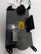 Load image into Gallery viewer, TEMPERATURE CONTROLS Kia Sorento 2011 11 2012 12 2013 13 - MM859017