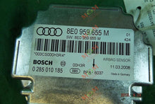 Load image into Gallery viewer, AIRBAG MODULE COMPUTER Audi A4 Rs4 S4 2008 08 - MM892903