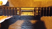 Load image into Gallery viewer, AMPLIFIER INFINITI QX4 PATHFINDER 99 00 01 02 03 04 - MM903830