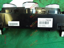 Load image into Gallery viewer, TEMPERATURE CONTROLS Kia Soul 2014 14 2015 15 2016 16 - MM908898