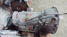 Load image into Gallery viewer, TRANSFER CASE E300 E320 E350 E550 E63 2008 08 2009 09 - MM930780