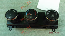 Load image into Gallery viewer, TEMPERATURE CONTROLS Jeep Liberty 2008 08 2009 09 - MM954622