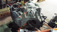 Load image into Gallery viewer, Transmission Isuzu Optima 2011 - MM959676