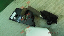 Load image into Gallery viewer, FRONT DOOR WINDOW SWITCH CL550 CL600 CL63 CL65 S350 S400 07-14 Left - MM959849