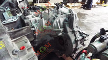 Load image into Gallery viewer, Transmission Isuzu Optima 2011 - MM964313