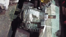 Load image into Gallery viewer, 4X4 TRANSFER CASE Volkswagen CC Tiguan 09 10 11 12 13 14 Auto - MM970272