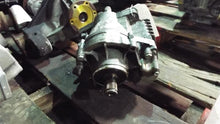 Load image into Gallery viewer, 4X4 TRANSFER CASE Volkswagen CC Tiguan 09 10 11 12 13 14 Auto - MM970272