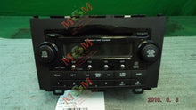 Load image into Gallery viewer, 6 DISC CD RADIO Honda CR-V 2007 07 2008 08 2009 09 - MM973087