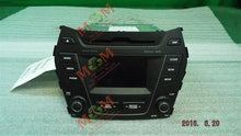 Load image into Gallery viewer, Radio Hyundai Santa Fe 2016 - MM979690