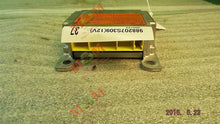 Load image into Gallery viewer, Airbag Computer Qx56 Armada 2005 05 - MM980534