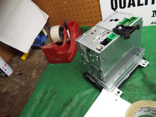 Load image into Gallery viewer, Radio EXPEDITION 2006 - MM985904