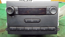 Load image into Gallery viewer, Radio FORD F350SD PICKUP 2010 - MM989602