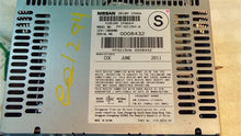 Load image into Gallery viewer, RADIO Nissan NV 1500 NV2500 NV3500 12 13 14 15 16 - MM1022809
