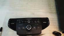 Load image into Gallery viewer, RADIO Acura TSX 2009 09 2010 10 - MM1043519