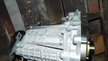 Load image into Gallery viewer, Transfer Case INFINITI Q60 2015 - MM1054109