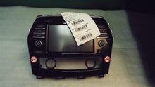 Load image into Gallery viewer, Radio Nissan Maxima 2017 - MM1061704