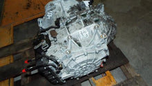 Load image into Gallery viewer, Transmission Hyundai Azera 2012 - MM1073871