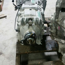 Load image into Gallery viewer, Transmission Hyundai Genesis 2013 - MM1103274