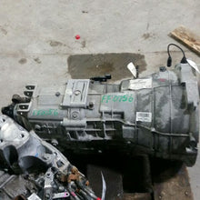 Load image into Gallery viewer, Transmission Hyundai Genesis 2013 - MM1103274