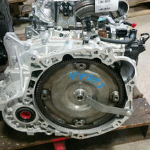 Load image into Gallery viewer, TRANSMISSION Hyundai Accent 2015 15 2016 16 2017 17 - MM1117397