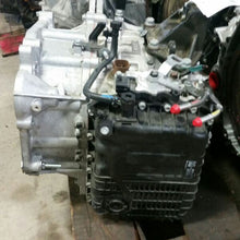 Load image into Gallery viewer, TRANSMISSION Hyundai Accent 2015 15 2016 16 2017 17 - MM1117397