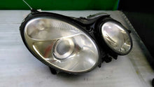Load image into Gallery viewer, HEADLIGHT LAMP ASSEMBLY E350 E320 E500 E55 2006 06 Right - MM1125525