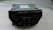 Load image into Gallery viewer, Radio Hyundai Genesis 2015 - MM1131502