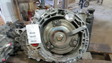 Load image into Gallery viewer, Transmission Lincoln MKZ 2013 - MM1134465