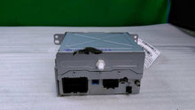 Load image into Gallery viewer, RADIO Chevrolet Caprice Malibu Volt 2014 14 AM FM CD - MM1154290