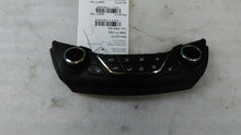 Load image into Gallery viewer, Temperature Controls Chevrolet Cruze 2016 - MM1176485