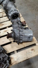 Load image into Gallery viewer, TRANSFER CASE Jeep Wrangler 12 13 14 15 16 17 18 - MM1177732