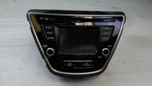 Load image into Gallery viewer, RADIO Hyundai Elantra 2014 14 2015 15 2016 16 - MM1184110
