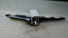 Load image into Gallery viewer, GRILLE Honda Accord 2003 03 2004 04 2005 50 Coupe - MM1189389
