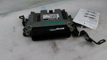 Load image into Gallery viewer, ECU ECM Computer Hyundai Veloster 2012 - MM1210640