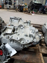 Load image into Gallery viewer, AUTOMATIC TRANSMISSION Volvo S60 XC60 2012 12 FWD - MM1230972