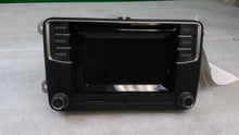 Load image into Gallery viewer, RADIO Volkswagen Jetta 2016 16 2017 17 - MM1277346