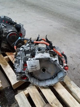 Load image into Gallery viewer, Transmission Toyota Prius 2014 - MM1307642