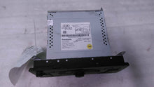 Load image into Gallery viewer, RADIO Audi A4 S4 2012 12 - MM1347709