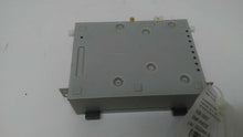 Load image into Gallery viewer, RADIO Jaguar XF XFR XJ XJL 2016 16 2017 17 2018 18 - MM1353639