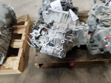 Load image into Gallery viewer, Transmission Kia Forte 2016 - MM1370003