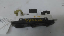 Load image into Gallery viewer, Temperature Controls Jeep Wrangler 2010 - MM1378476